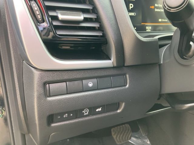 Used 2026 Nissan Rogue SL AWD/4WD image 11