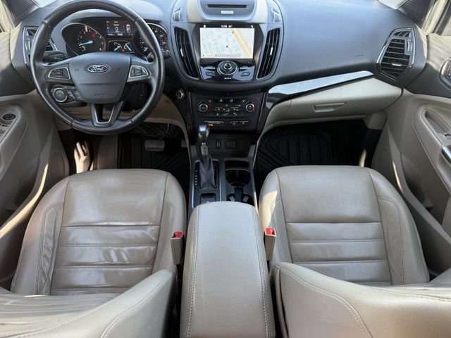 Used 2017 Ford Escape Titanium AWD/4WD image 10