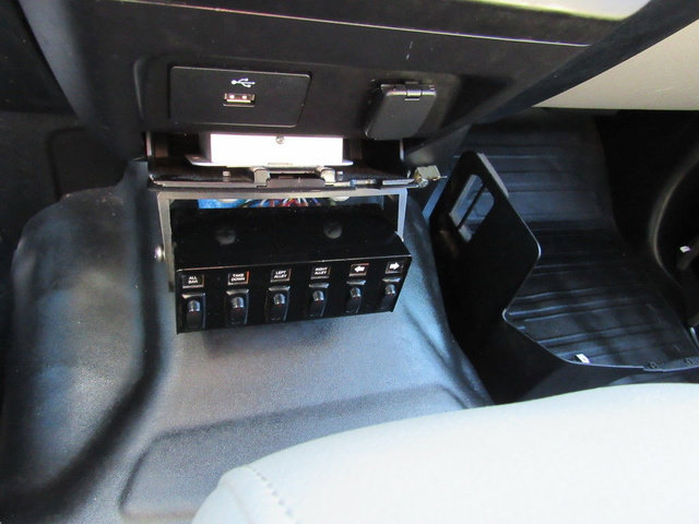 Used 2017 Ford F150 XL w/ XL Power Equipment Group AWD/4WD image 41