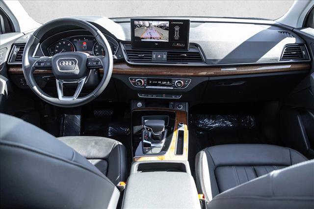 Used 2023 Audi Q5 2.0T Premium w/ Convenience Package image 20