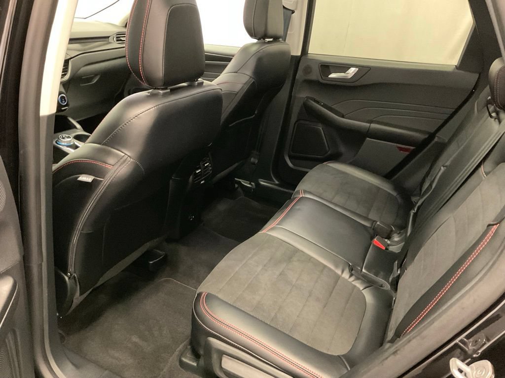 Used 2022 Ford Escape SEL w/ SEL Stealth AWD Package image 33