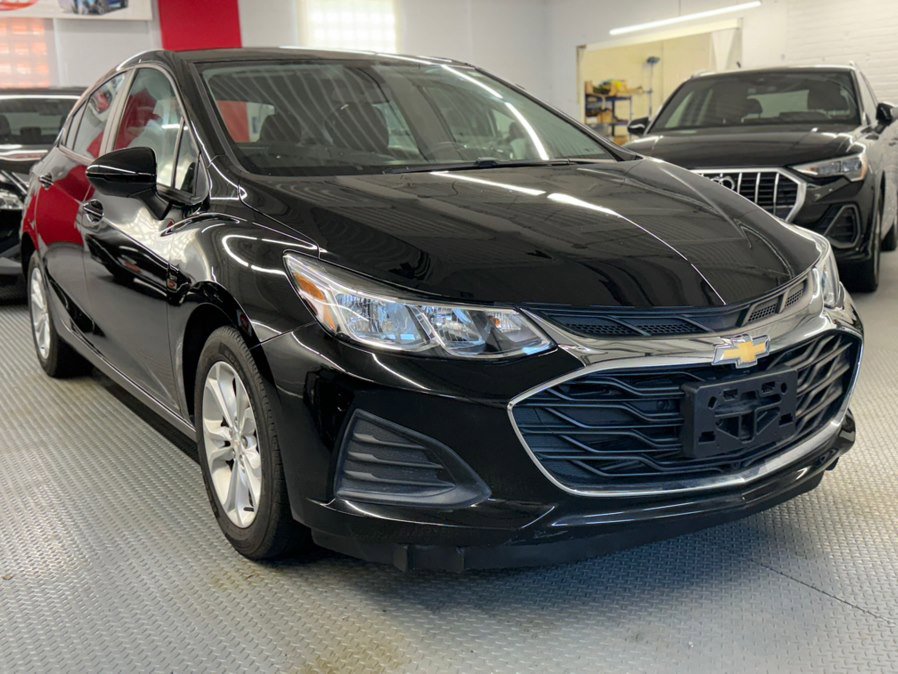 Used 2019 Chevrolet Cruze LS w/ LS Convenience Package image 4