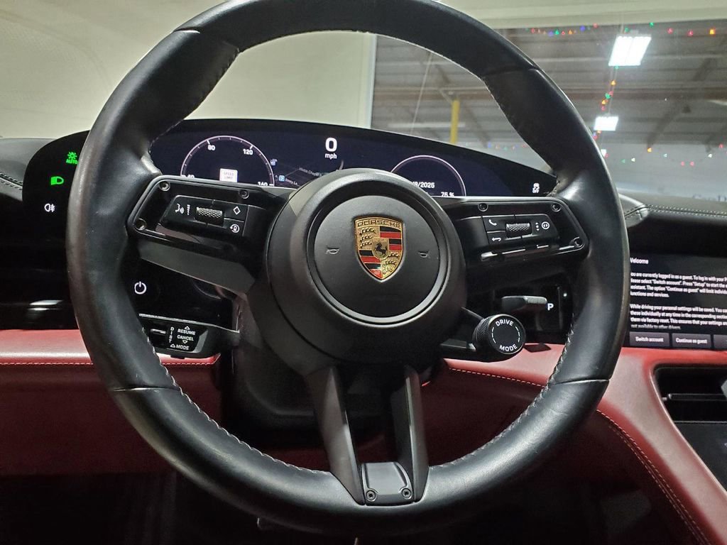 Used 2020 Porsche Taycan Turbo image 28