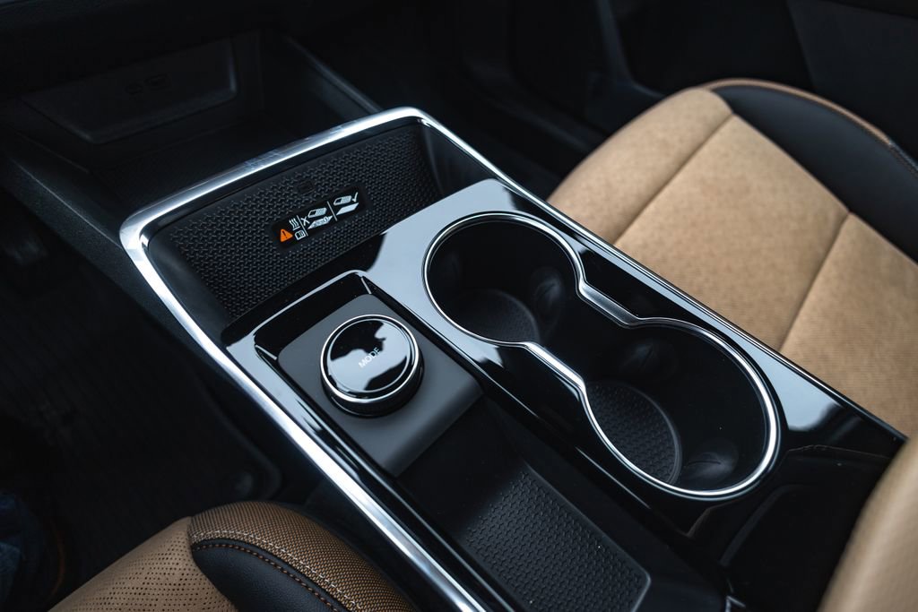 New 2026 Chevrolet Equinox ACTIV w/ Convenience Package III image 11