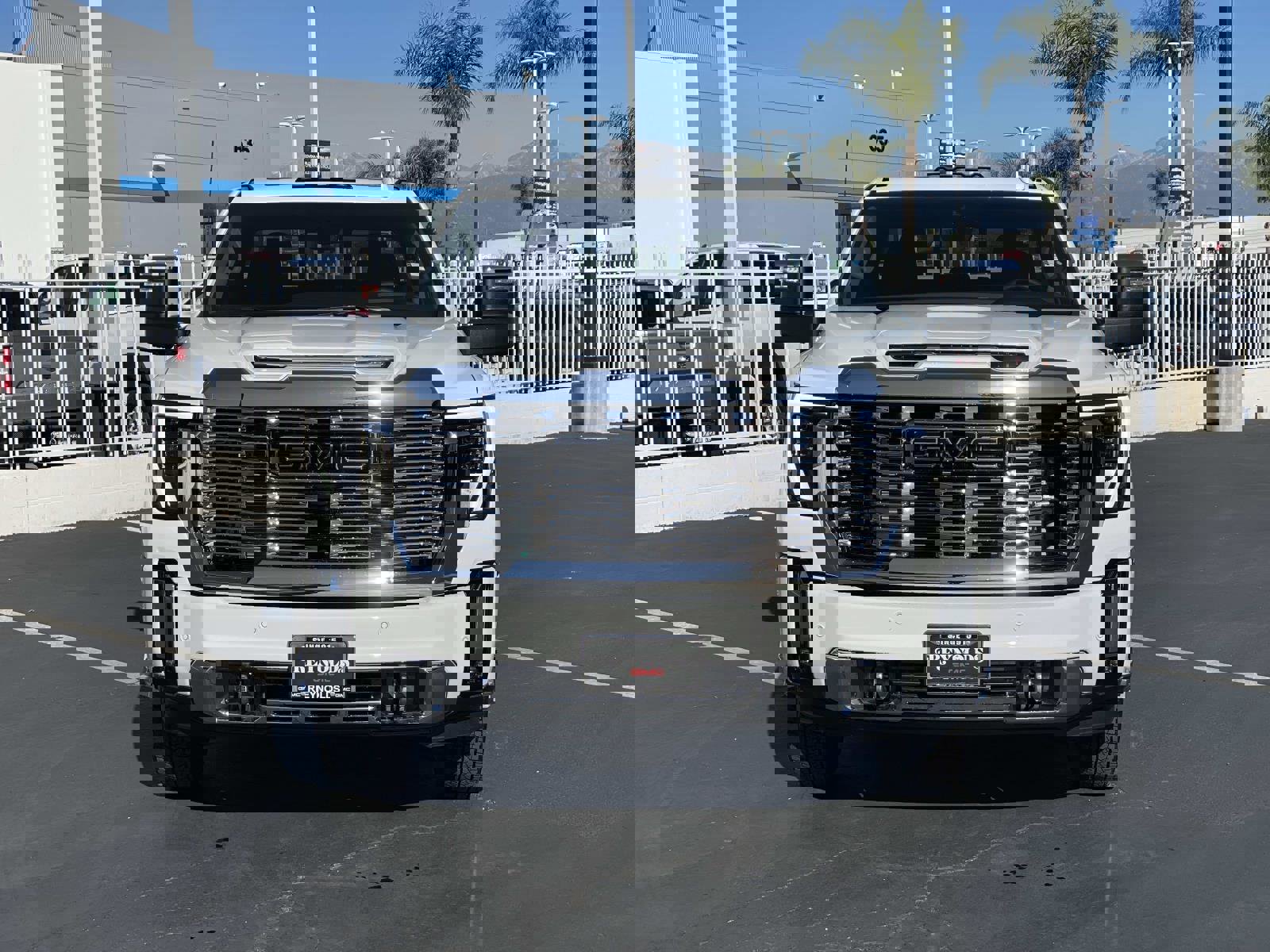 New 2026 GMC Sierra 3500 Denali w/ Denali Reserve Package image 2