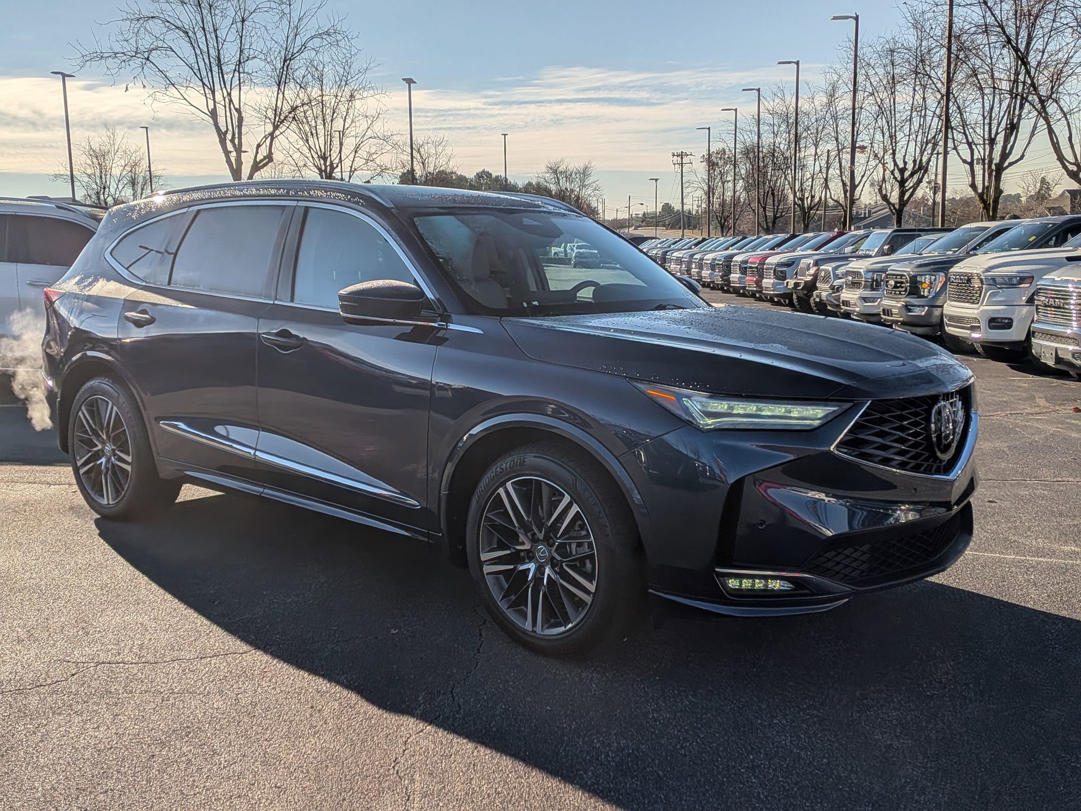 Used 2025 Acura MDX SH-AWD w/ Advance Package image 2