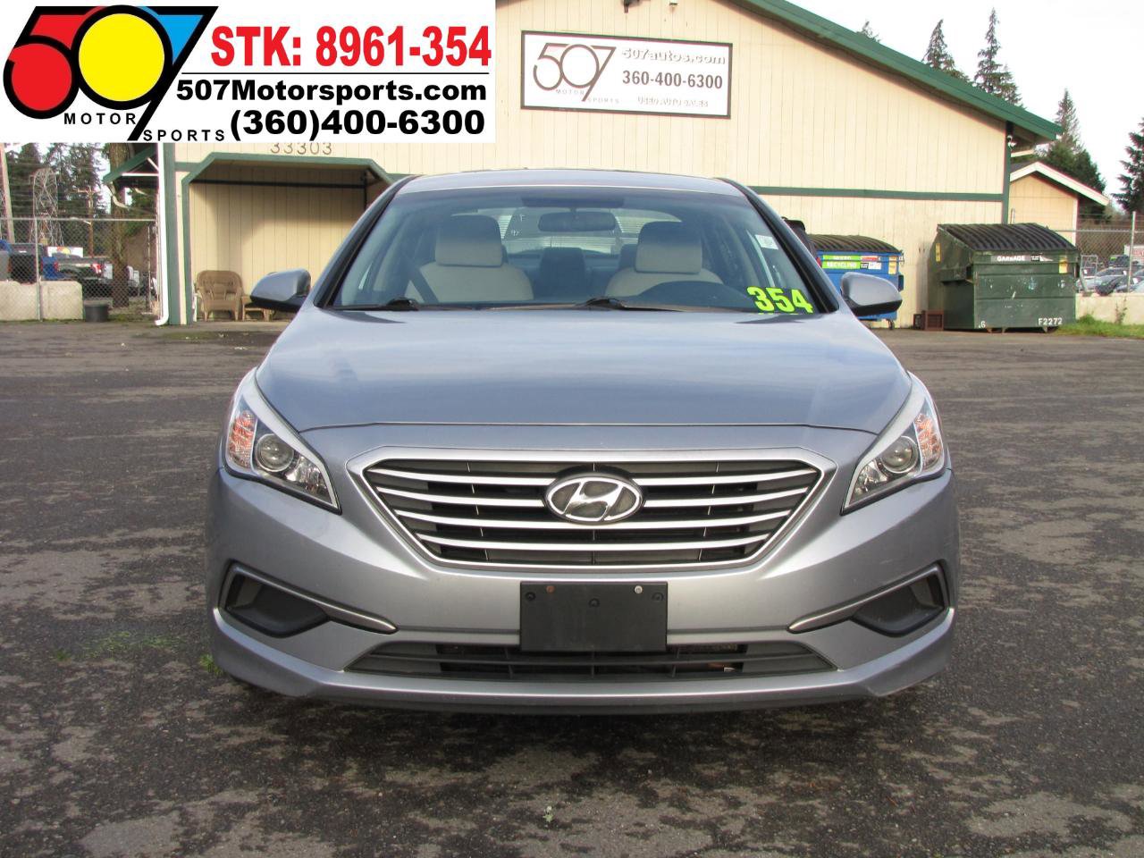 Used 2017 Hyundai Sonata SE FWD image 11