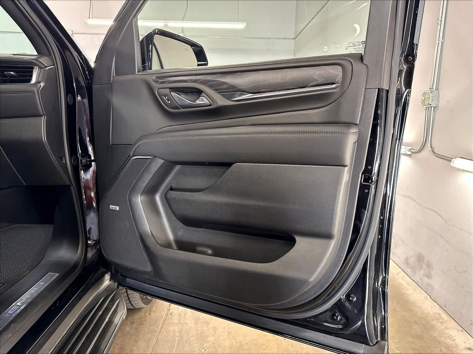 Used 2024 GMC Yukon Denali w/ Max Trailering Package AWD/4WD image 25
