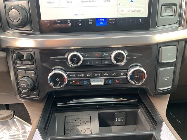 New 2026 Ford F250 King Ranch w/ Chrome Package image 37