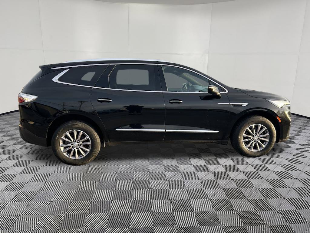 Used 2023 Buick Enclave Essence AWD/4WD image 7