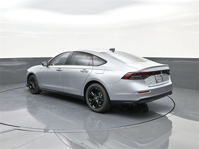 New 2025 Honda Accord SE image 5