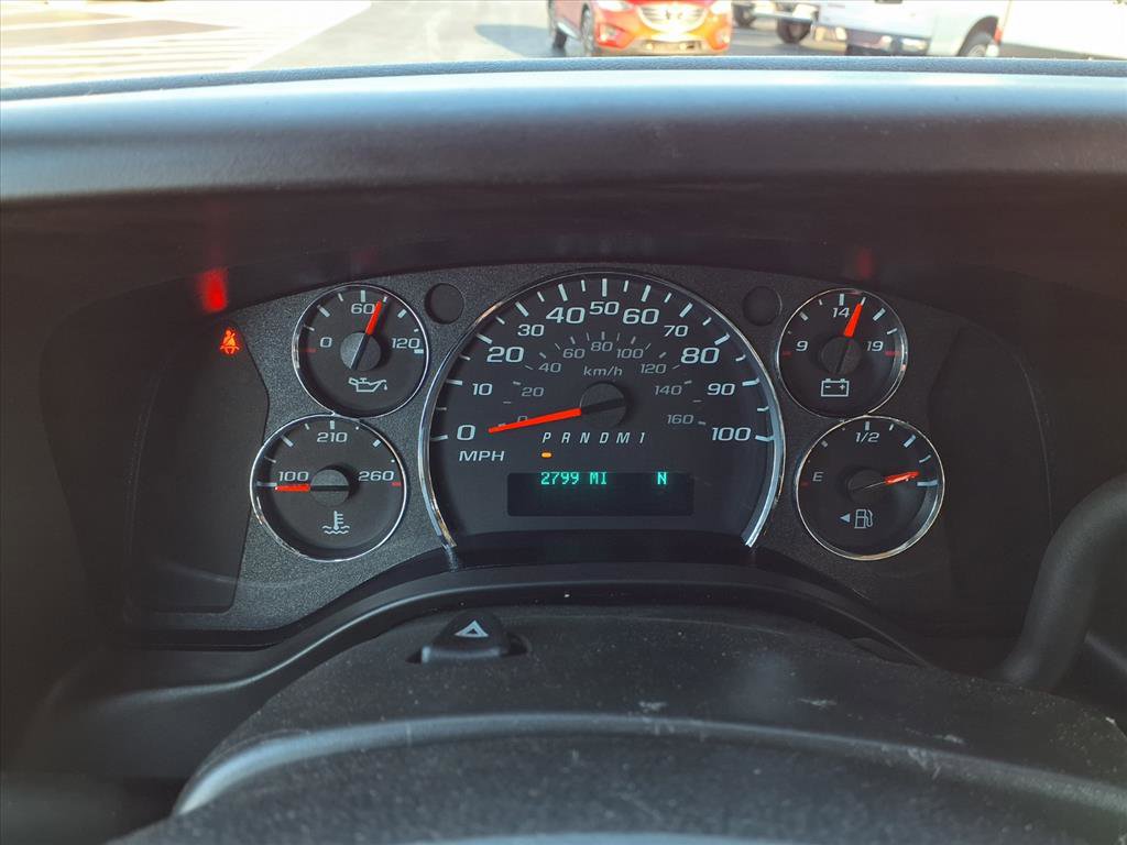 Used 2025 Chevrolet Express 3500 LT w/ LT Preferred Equipment Group RWD image 12