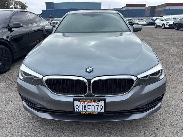 Used 2018 BMW 530i RWD image 2