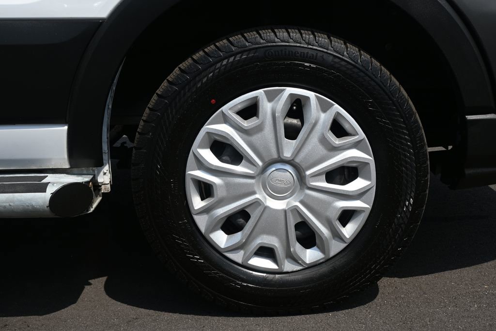 Used 2025 Ford Transit 250 Low Roof w/ Exterior Upgrade Package image 29