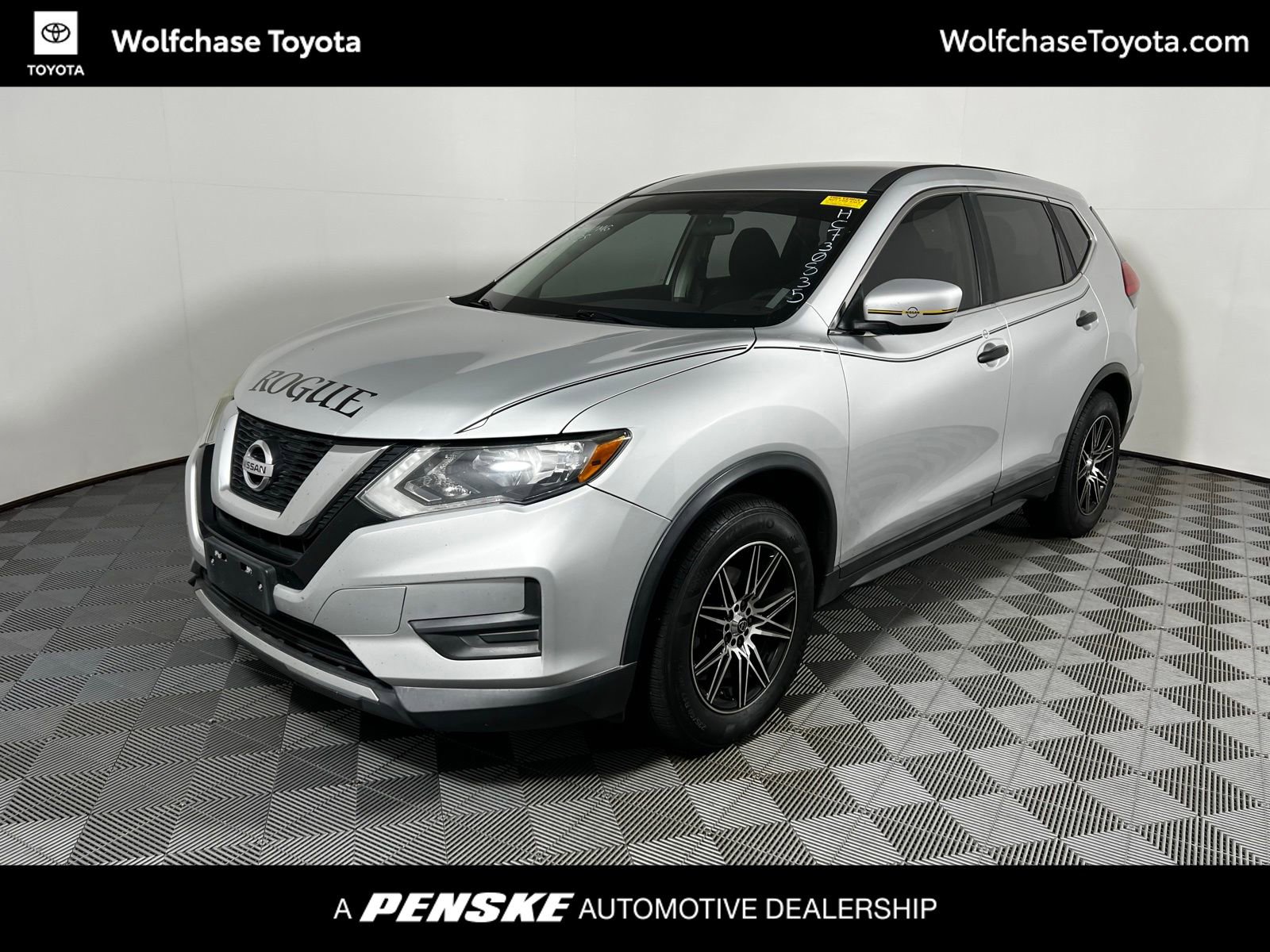 Used 2017 Nissan Rogue S