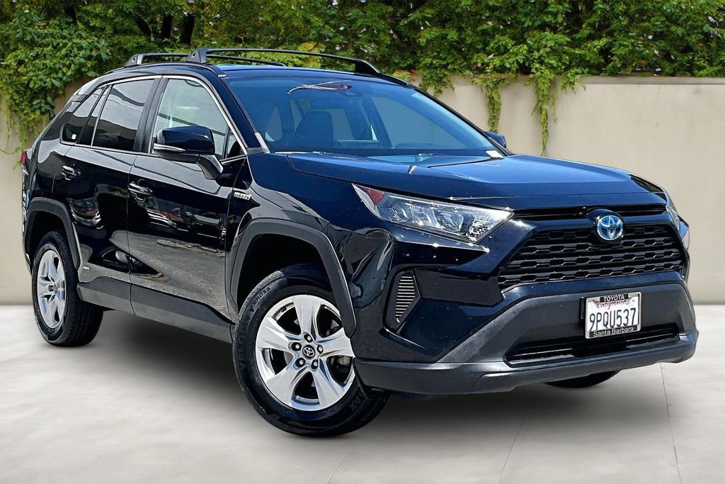 Used 2020 Toyota RAV4 LE w/ All Weather Liner Package image 1