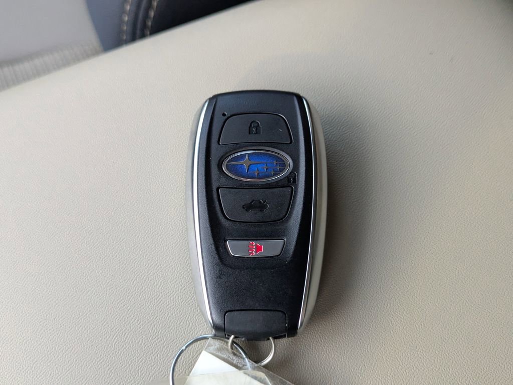 Used 2025 Subaru Outback Premium AWD/4WD image 30