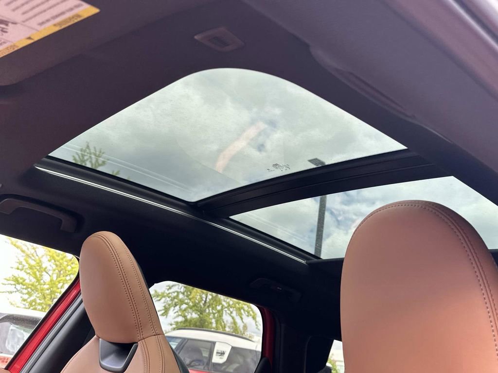 Used 2026 MINI Cooper Countryman S w/ Comfort Package Max image 16