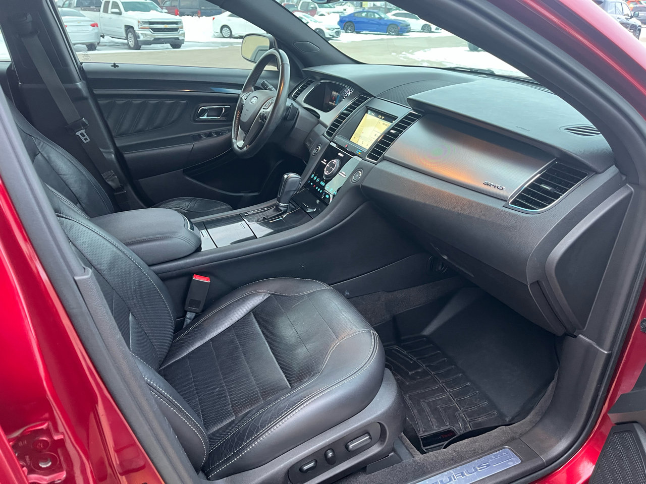 Used 2018 Ford Taurus SHO w/ Driver Assist Package image 8