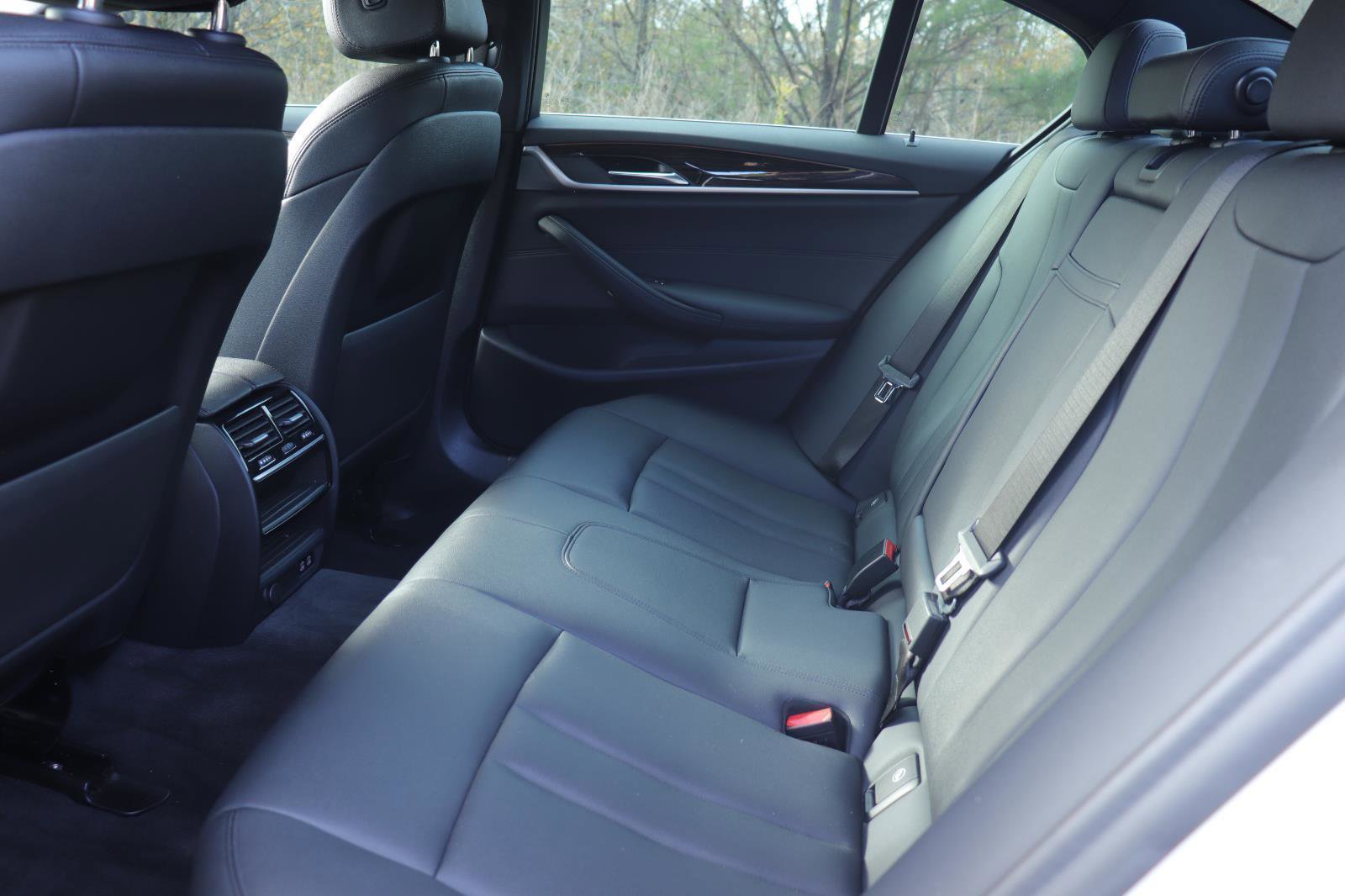 Used 2020 BMW 530i image 11