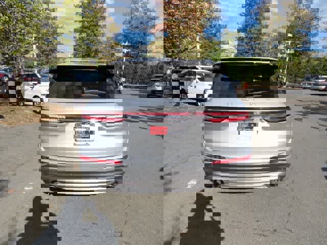 Used 2020 Lincoln Corsair AWD w/ Equipment Group 101A image 5