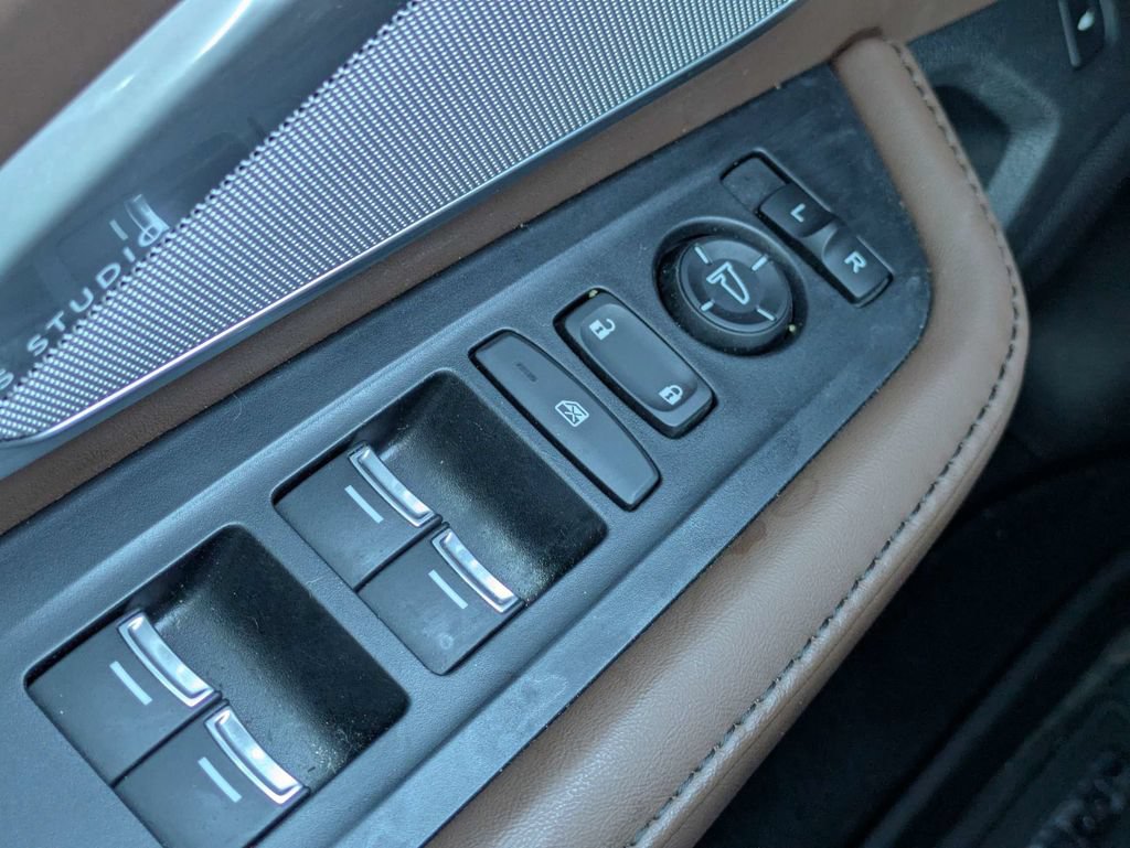 Used 2024 Acura RDX w/ Technology Package AWD/4WD image 26