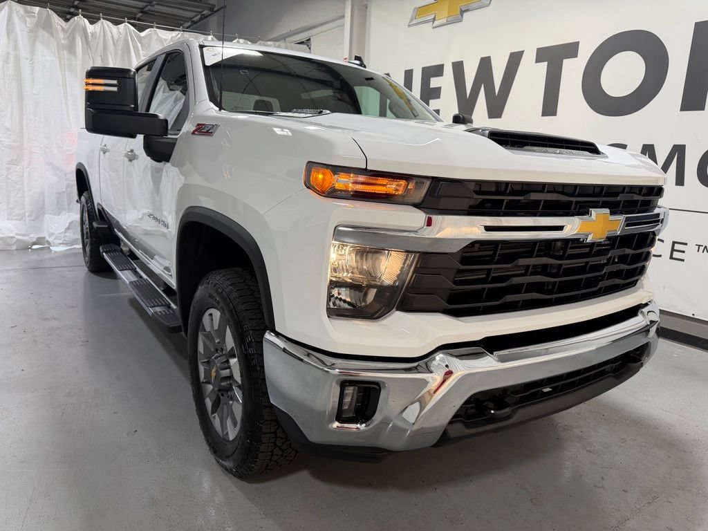 New 2026 Chevrolet Silverado 2500 LT AWD/4WD image 38