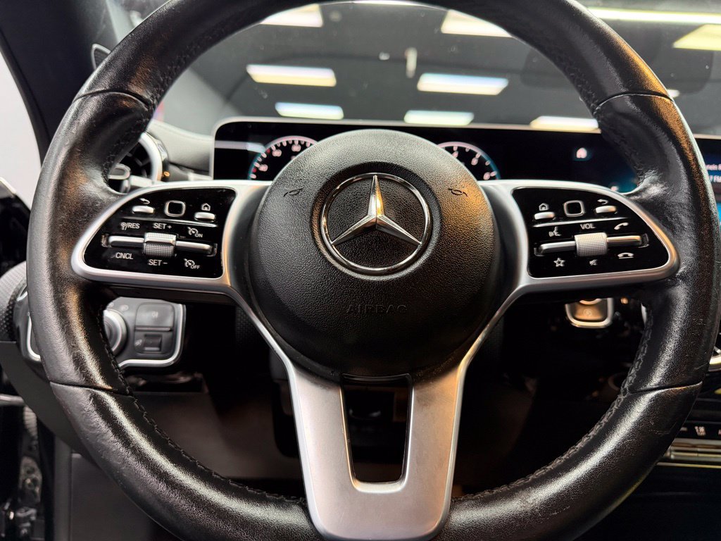 Used 2020 Mercedes-Benz CLA 250 image 22