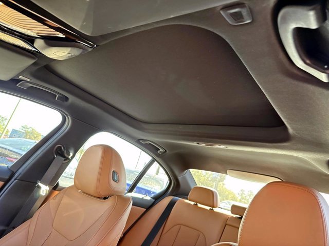 Used 2025 BMW 330i Sedan image 20
