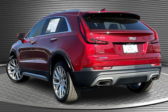 Used 2020 Cadillac XT4 Premium Luxury image 4