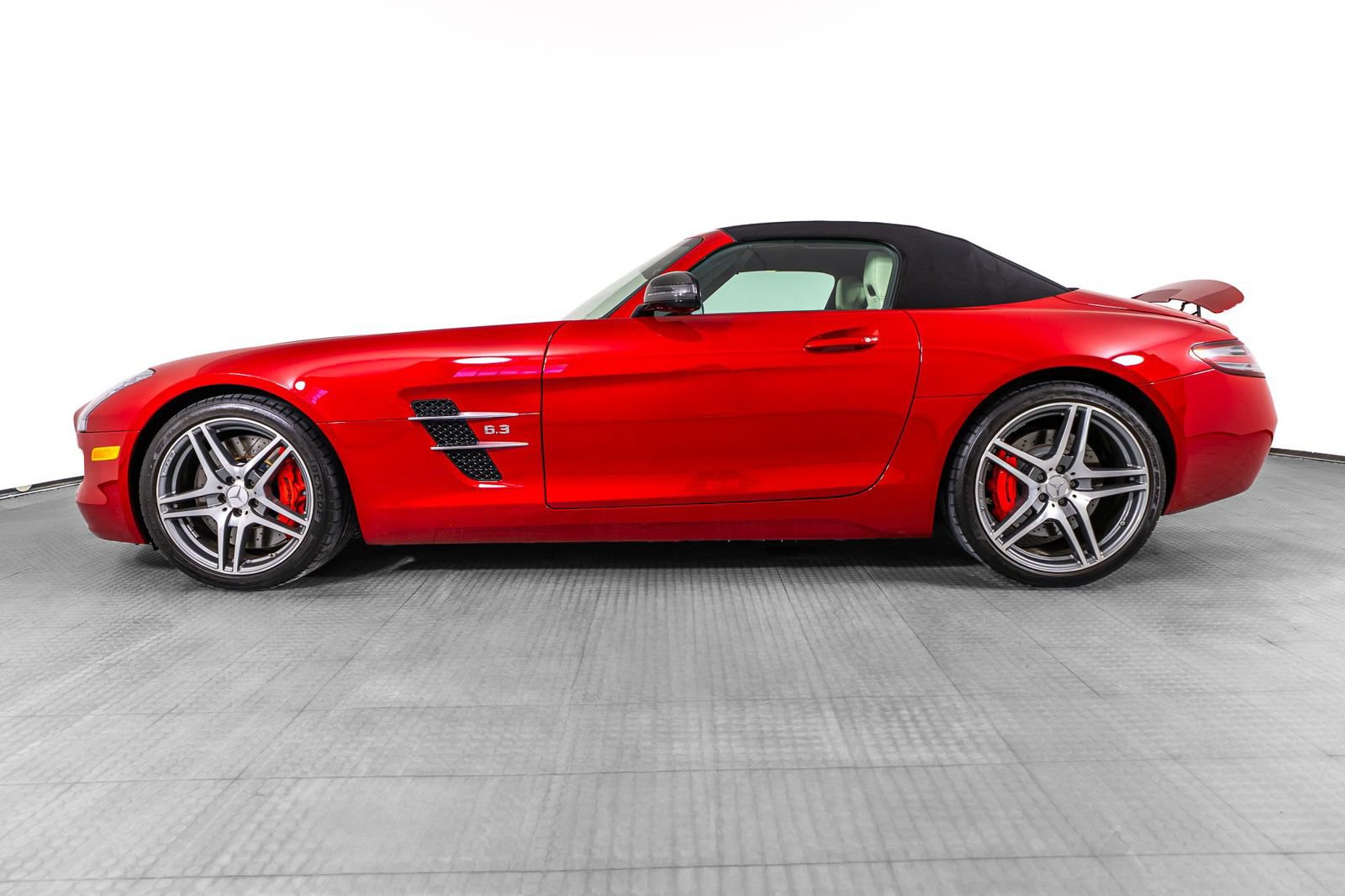 Used 2012 Mercedes-Benz SLS AMG Roadster image 53