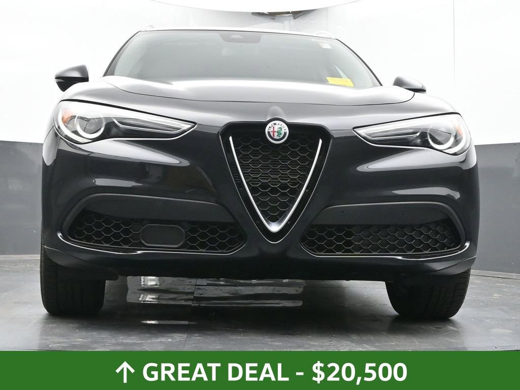 Used 2020 Alfa Romeo Stelvio Sport w/ Cold Weather Package image 47