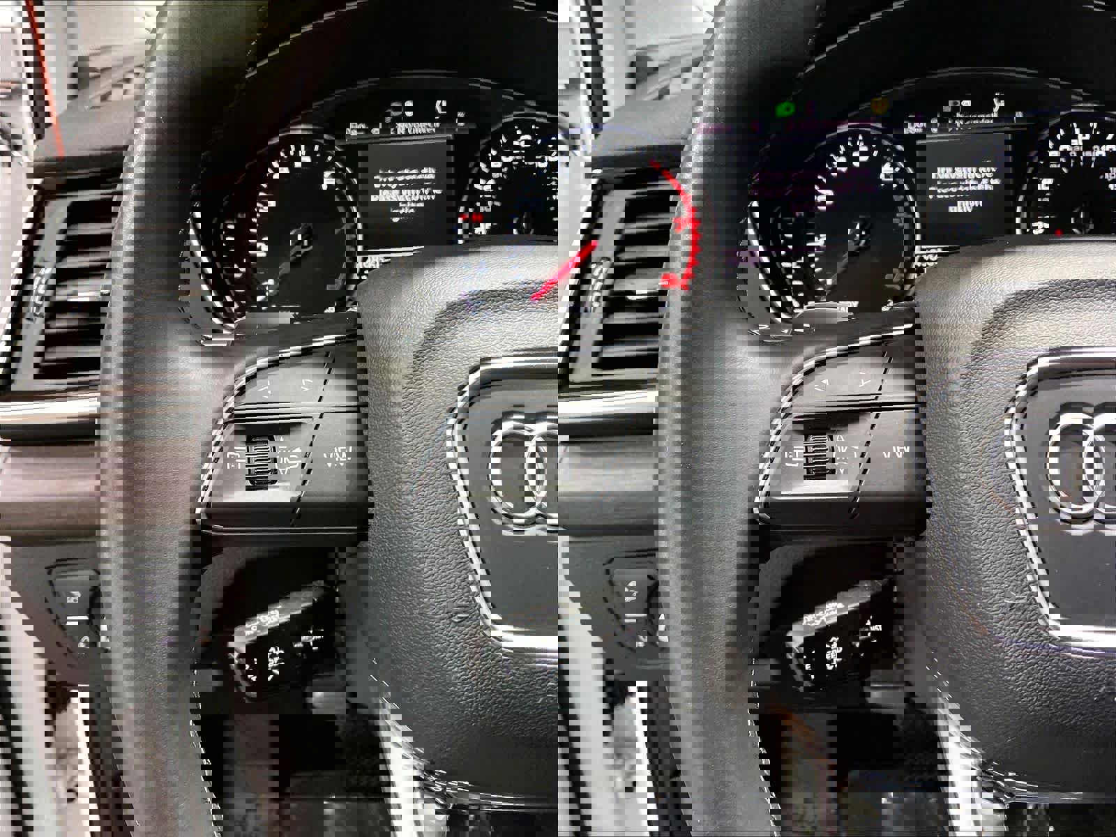 Used 2023 Audi Q5 2.0T Premium w/ Convenience Package image 20