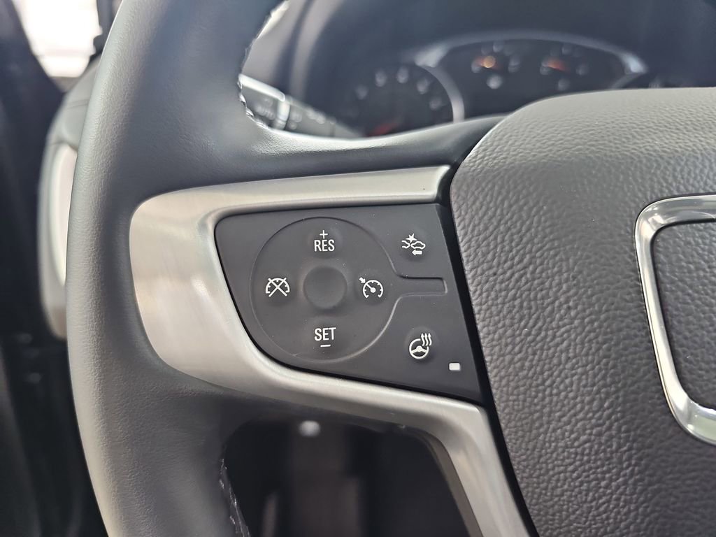 Used 2024 GMC Terrain SLT w/ Tech Package AWD/4WD image 22