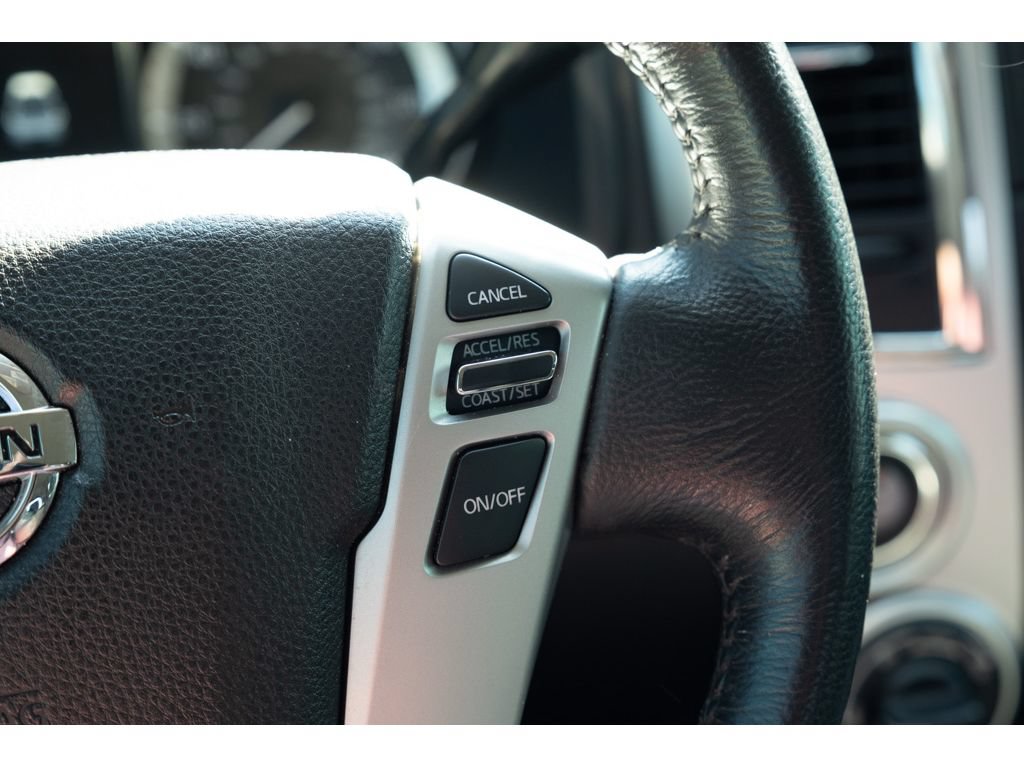 Used 2019 Nissan Titan SV w/ SV Convenience Package AWD/4WD image 19