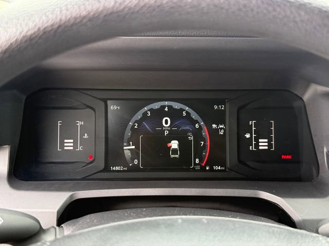 Used 2025 Toyota Tacoma SR5 image 15