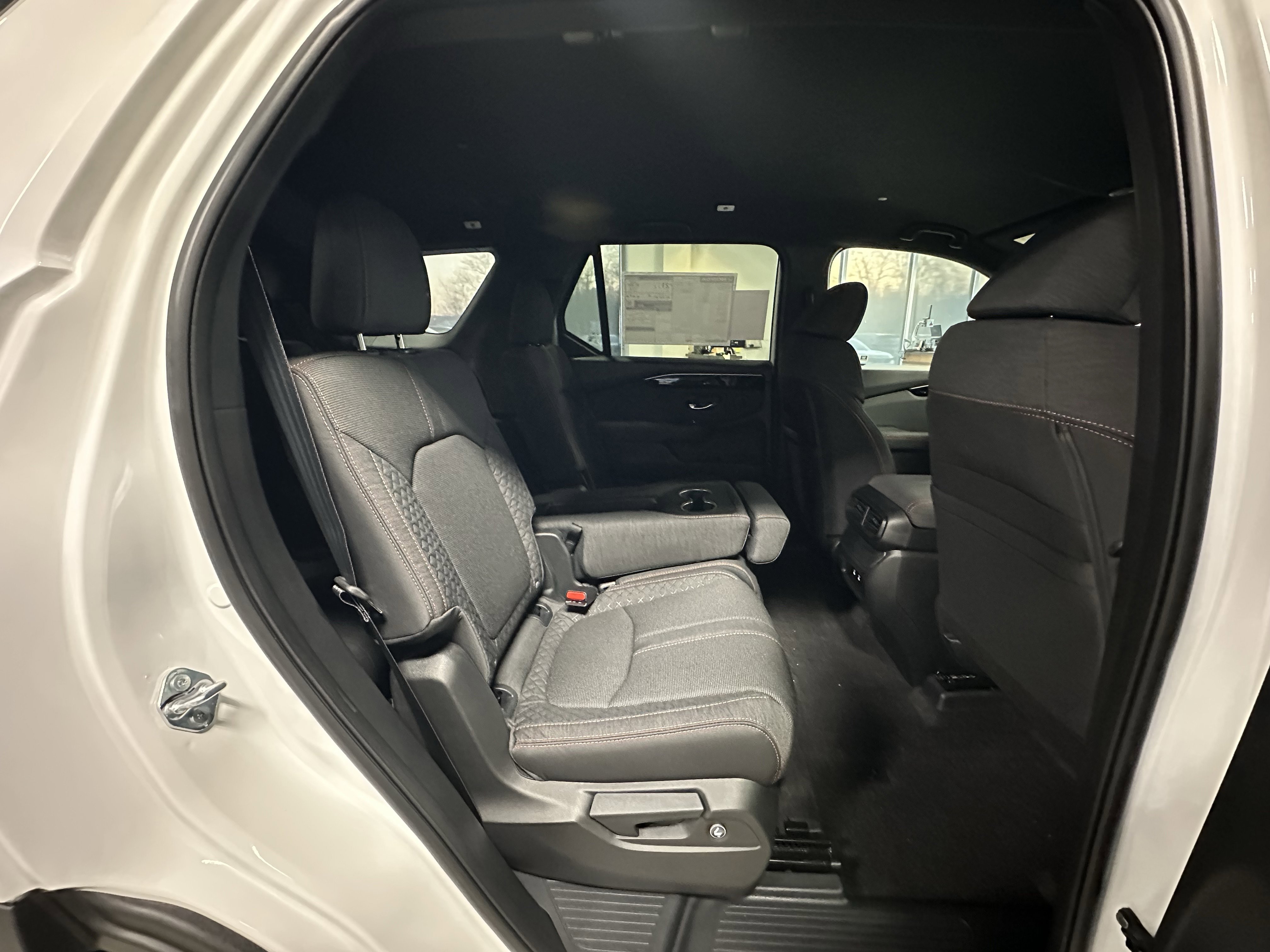 New 2026 Honda Pilot Sport image 23