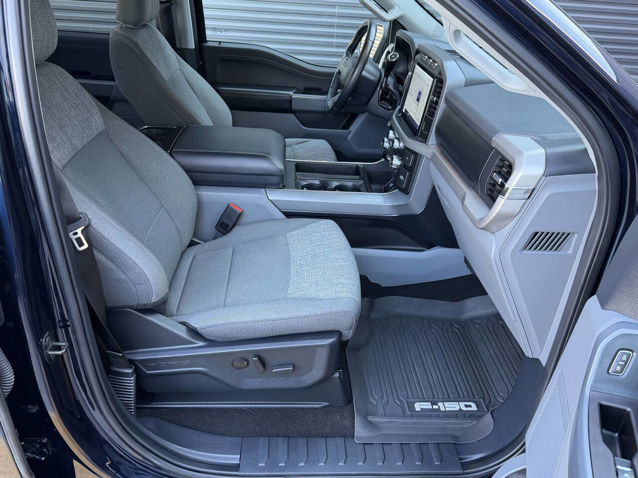 Used 2022 Ford F150 XLT w/ Equipment Group 302A High AWD/4WD image 19