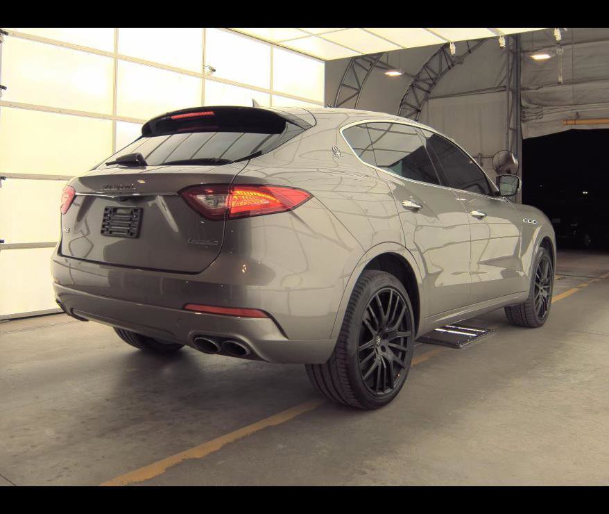 Used 2019 Maserati Levante 3.0L image 11