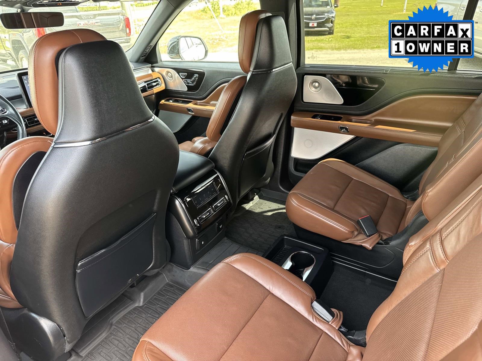 Used 2023 Lincoln Aviator Reserve w/ Equipment Group 201A RWD image 16