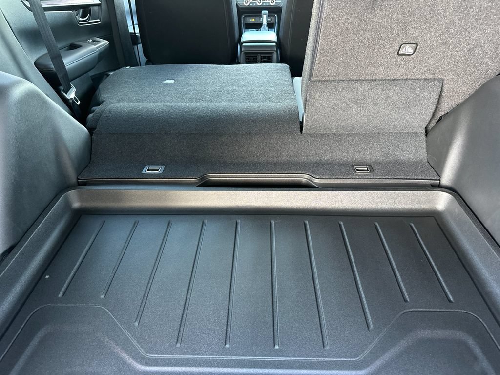 Used 2025 Honda CR-V LX image 18