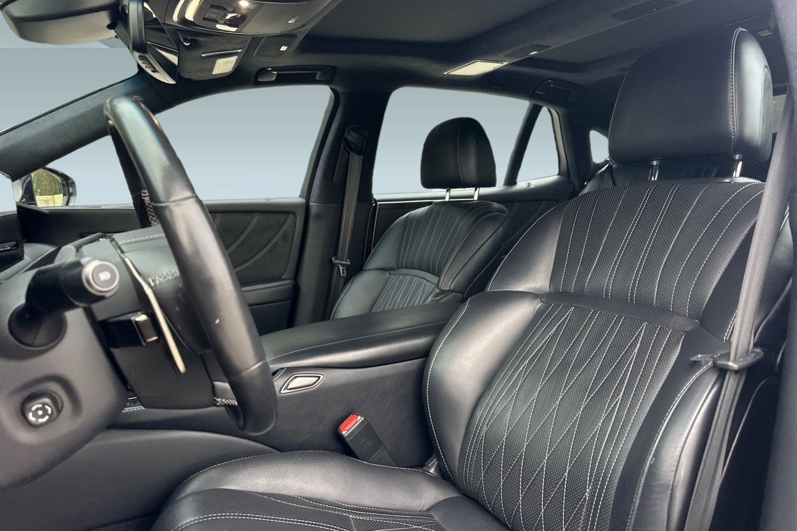 Used 2021 Lexus LS 500 w/ Interior Upgrade Package image 5