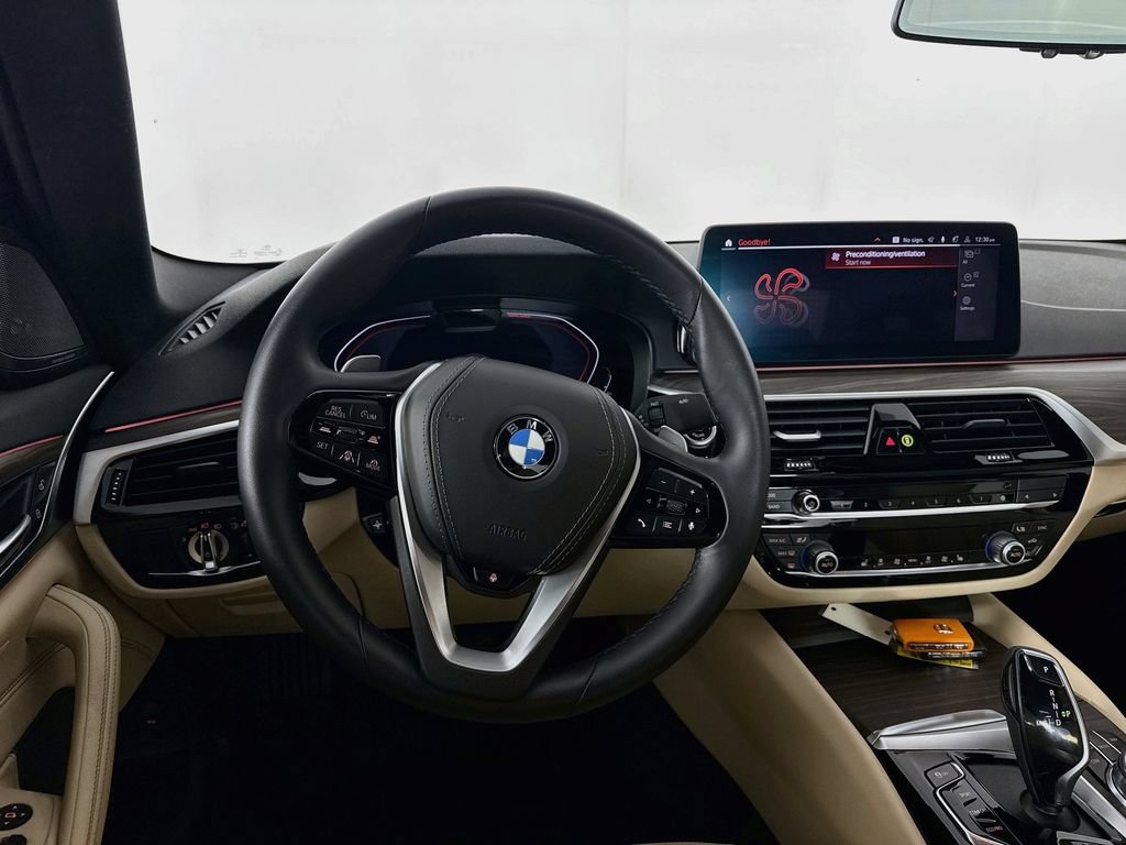Used 2023 BMW 540i xDrive w/ Premium Package AWD/4WD image 23