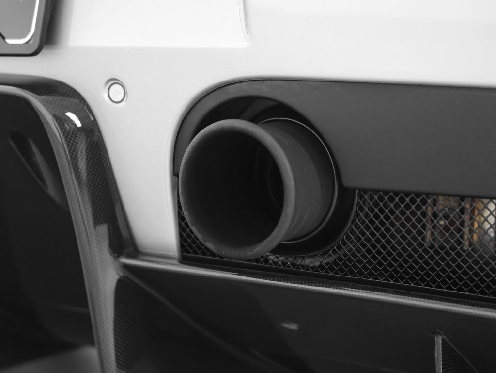 Certified 2015 Ferrari 458 Speciale A RWD image 40