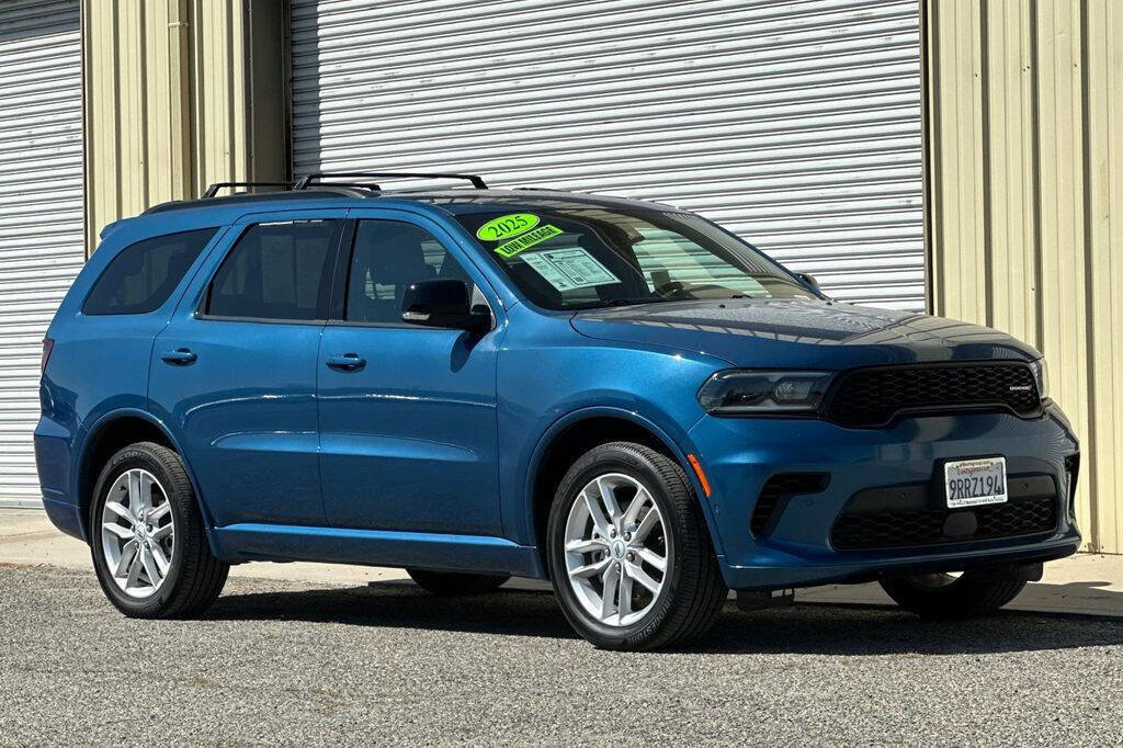 Used 2025 Dodge Durango GT image 8