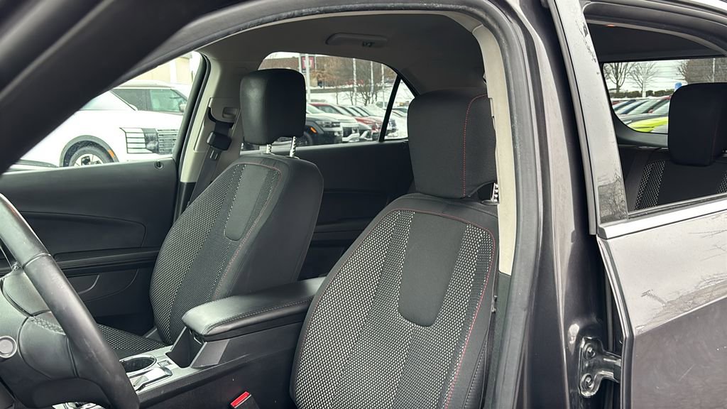 Used 2016 Chevrolet Equinox LT w/ Convenience Package image 10