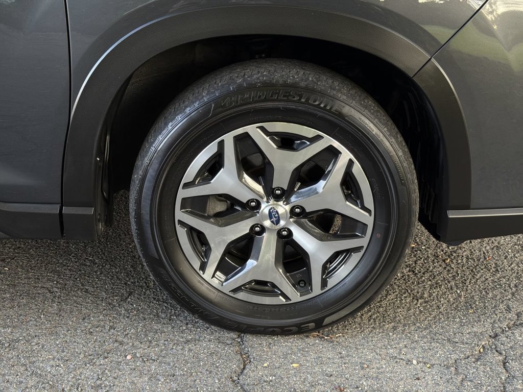Certified 2023 Subaru Forester Premium AWD/4WD image 13