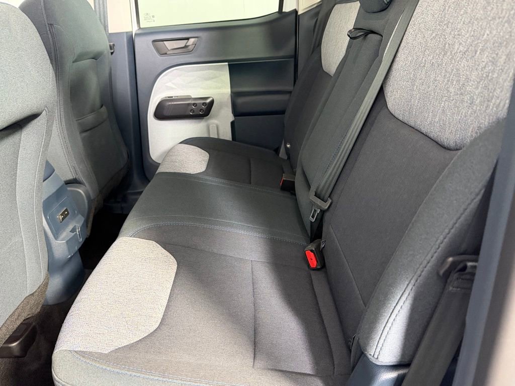 Used 2025 Ford Maverick XLT w/ Equipment Group 302A image 24