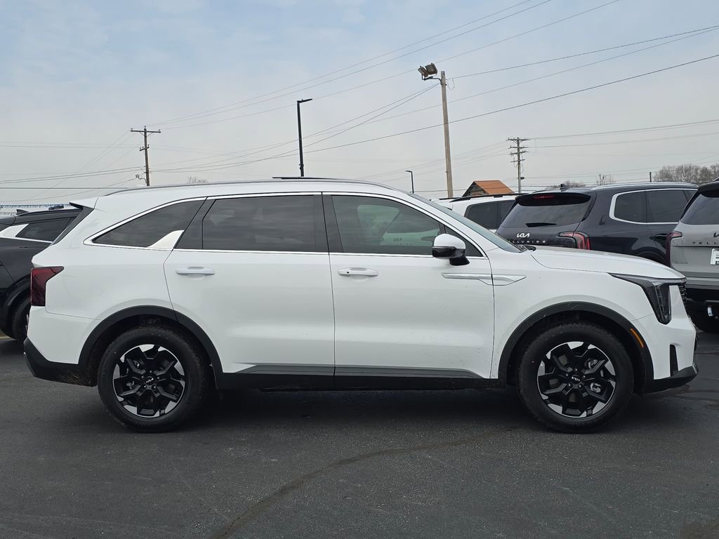 New 2026 Kia Sorento S w/ S Panoramic Sunroof Package FWD image 2