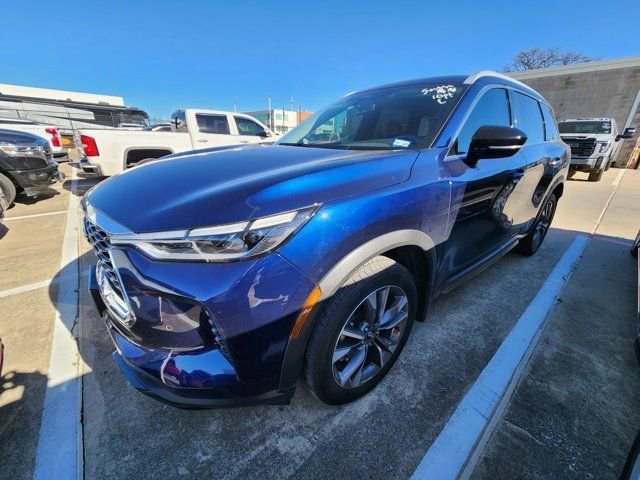 Used 2024 INFINITI QX60 Luxe image 2